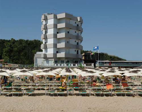 hotelbalticpesaro