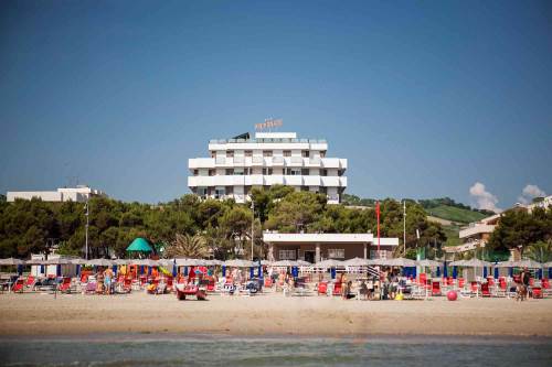 hotel sul mare giulianova